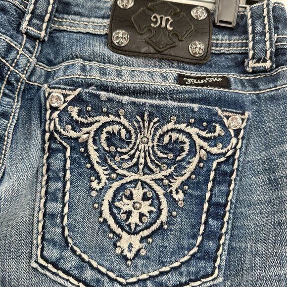 Miss Me Jeans 29 Capri Embroidery Rhinestones Distress Denim Y2K Western *Flaw - Picture 5 of 11